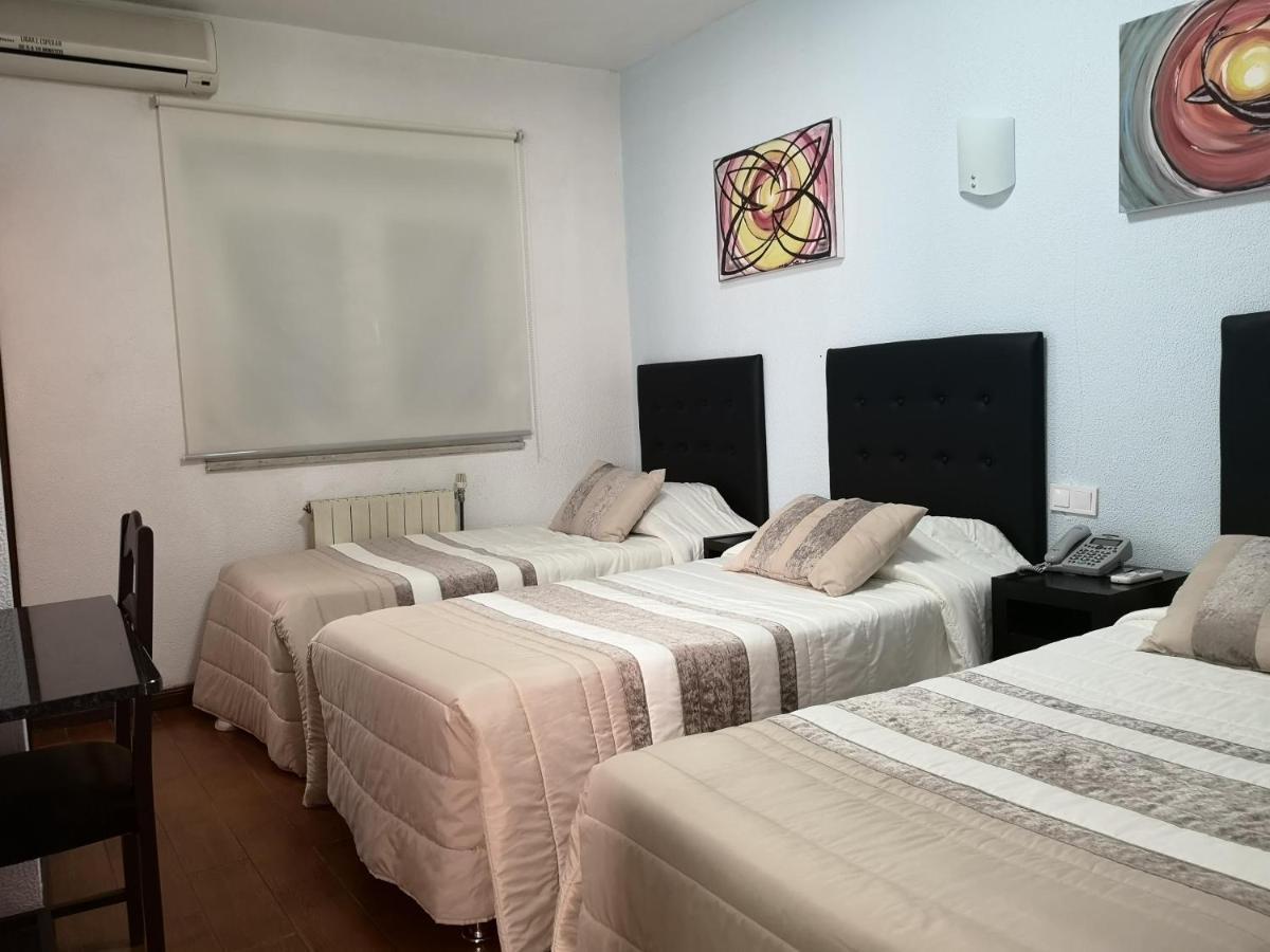 Hotel 4 Estacoes Chaves Esterno foto