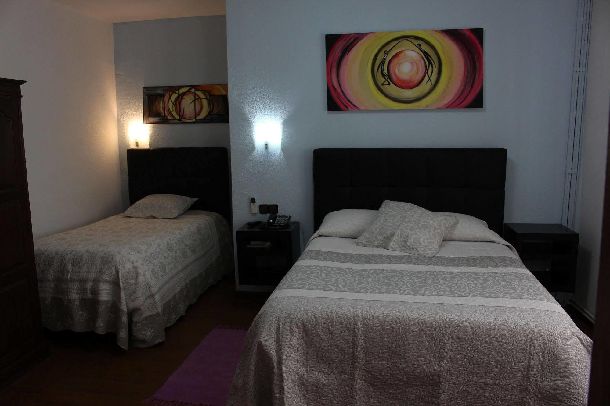 Hotel 4 Estacoes Chaves Esterno foto