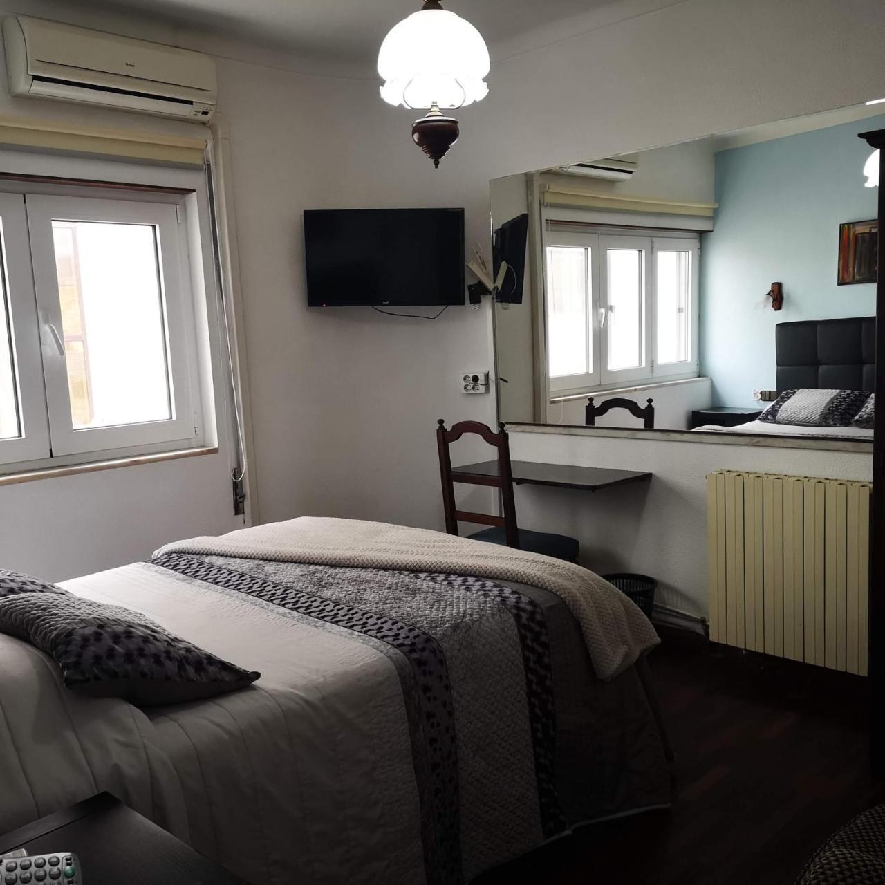 Hotel 4 Estacoes Chaves Esterno foto