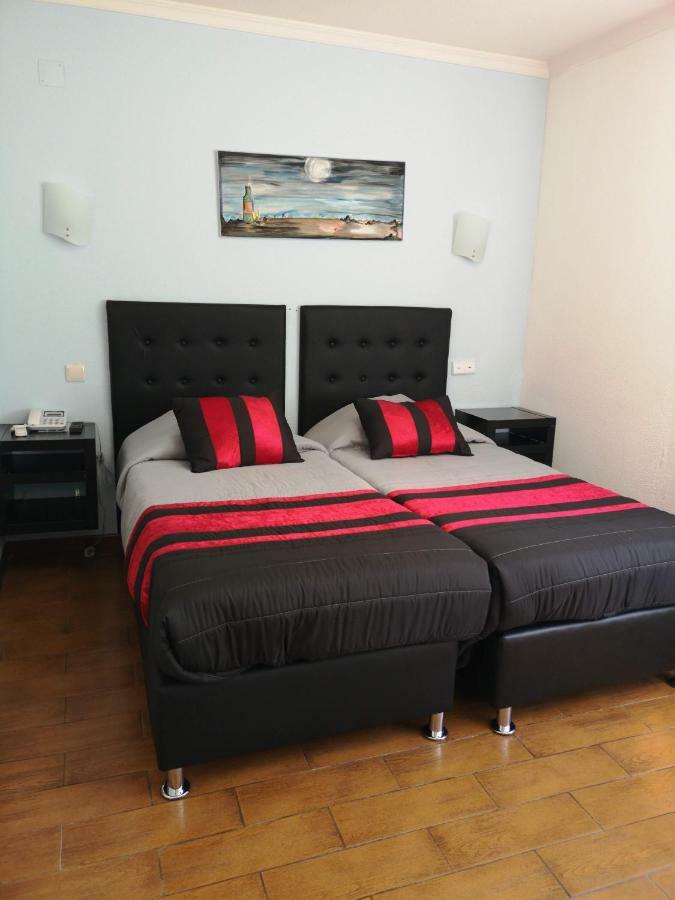 Hotel 4 Estacoes Chaves Esterno foto